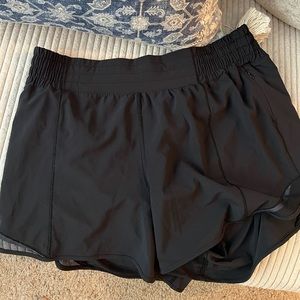 Lululemon women’s shorts size 8 tall